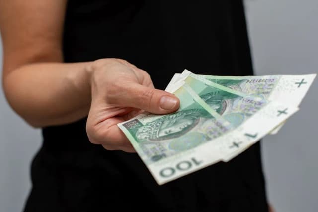 Ile wynosi zasiłek rodzinny na dziecko niepełnosprawne? Sprawdź kwoty i dodatki
